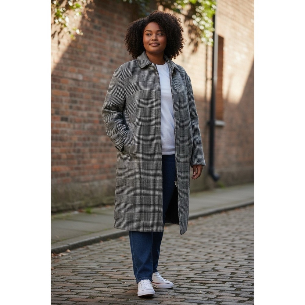 Women's NWT Express Check Pattern Black & White Winter Wool Coat Plus Size 2XL